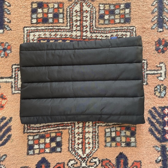Baggu | Puffy Laptop Sleeve 16” - Picture 2 of 4